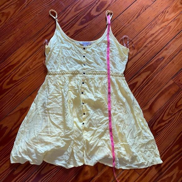 Adam Levine 🐾 Yellow Eyelet Middle Sundress Size 11/12 Large - Picture 9 of 10